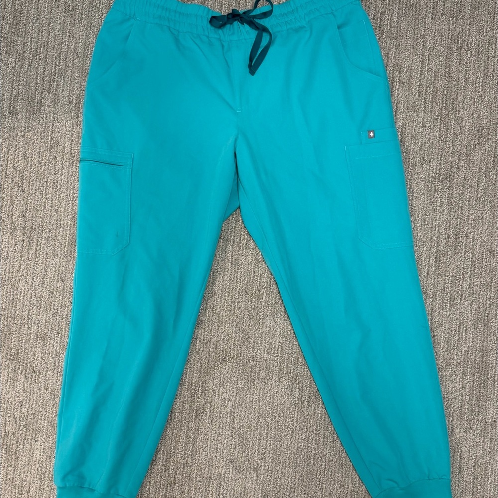 Figs Women’s turquoise Jogger scrubs